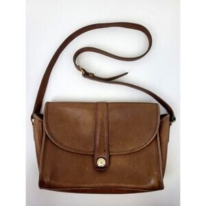 Vintage Coach British Tan Brown Crossbody Bag